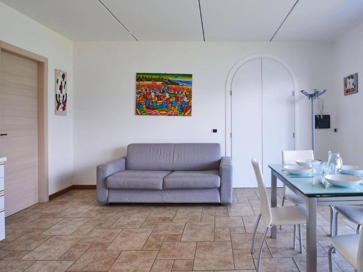 Apartment Roberta-1 By Interhome Consiglio di Rumo Exterior photo